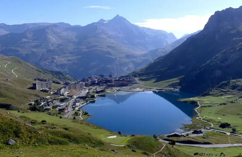 Profiter des charmes de Tignes le Lac : hébergements de qualité et activités diverses