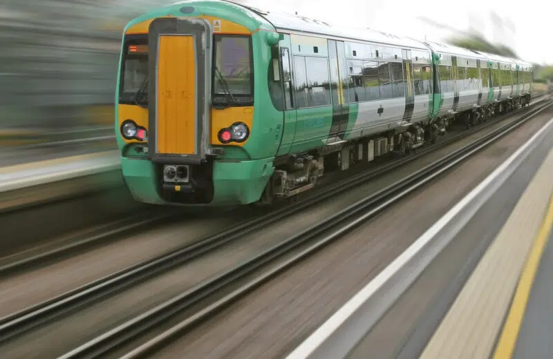 4 raisons de préférer le train pour se rendre à Rennes