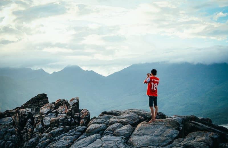 Les plus belles randonnées pédestres à travers le monde : Top des sentiers à découvrir