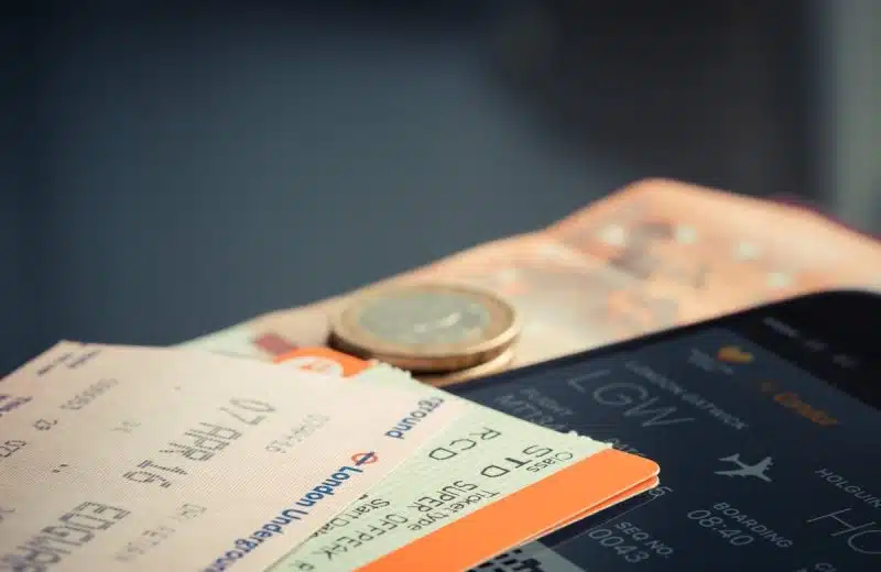 Trouvez des tarifs avantageux pour vos billets de train ou d’avion avec ces astuces pratiques