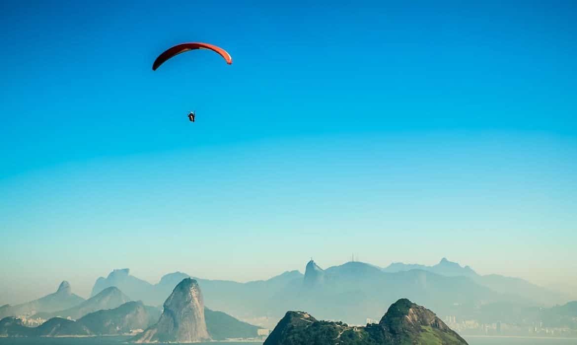 Top des spots de parapente et deltaplane pour des sensations fortes et des panoramas à couper le souffle