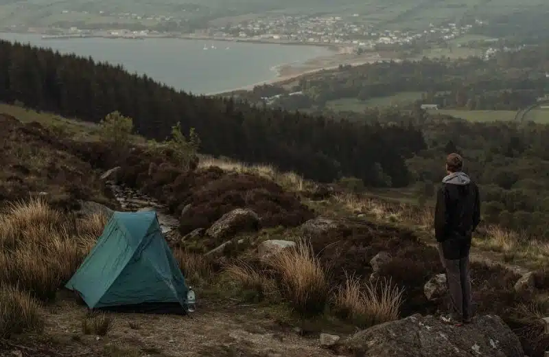 Découvrez les campings idéaux pour une immersion totale en nature sauvage