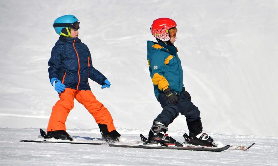 Tous nos conseils pour partir au ski avec un bébé