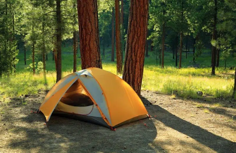 Camping et petit budget : la solution pour vos vacances
