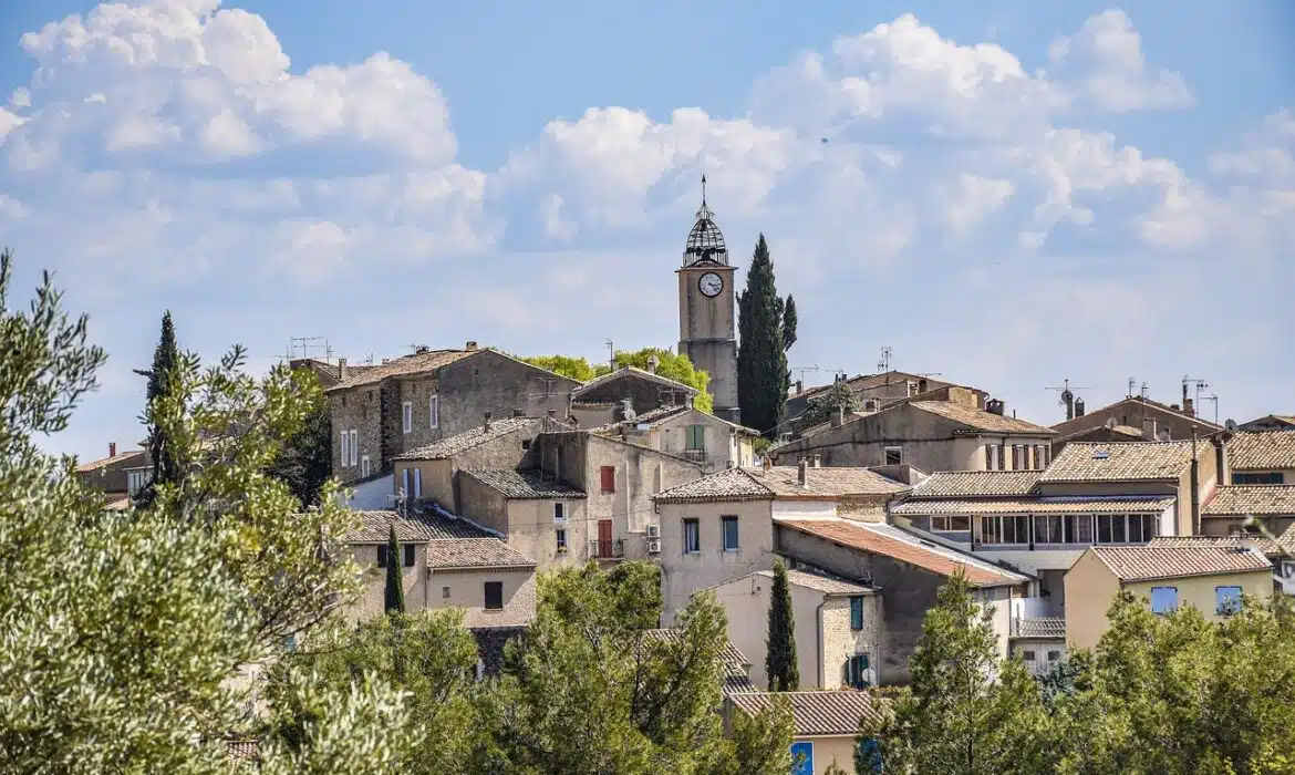 Que visiter à Salon-de-Provence et alentours : guide complet